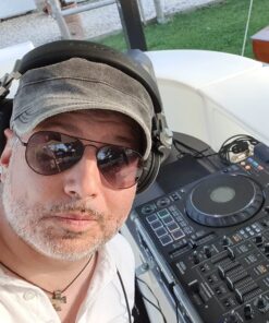 DJ Axel