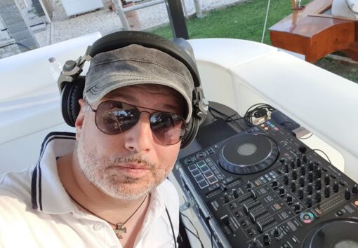 DJ Axel