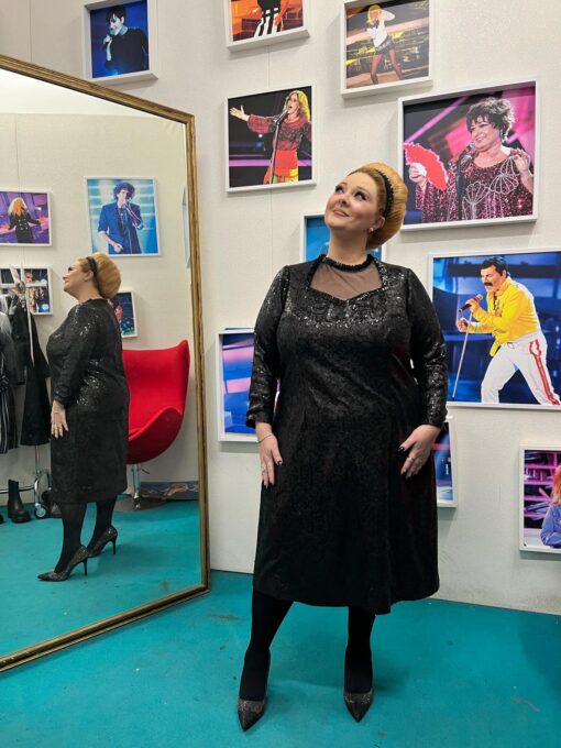 Plays Adele - immagine 3